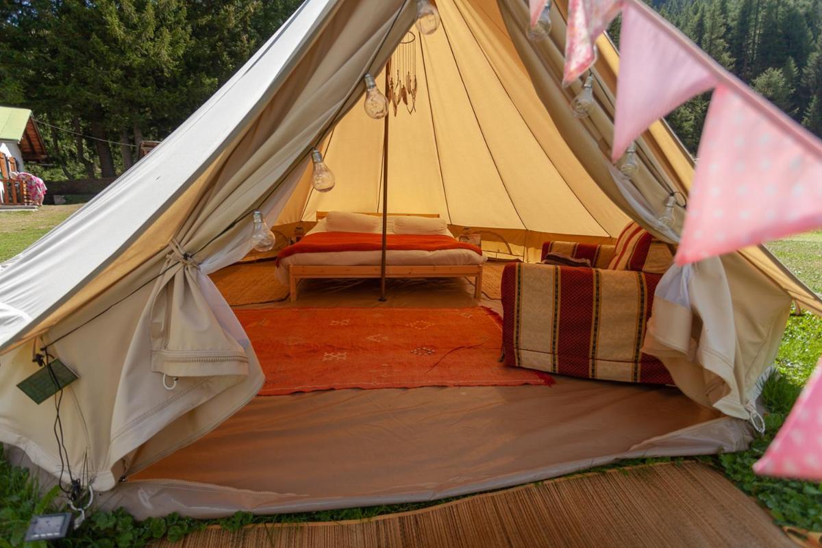 Hobo Camping Courmayeur Exterior foto