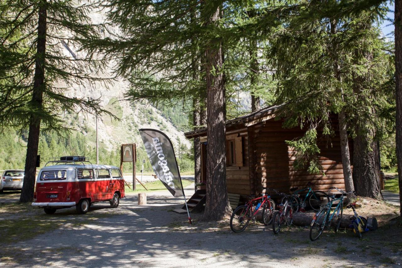 Hobo Camping Courmayeur Exterior foto