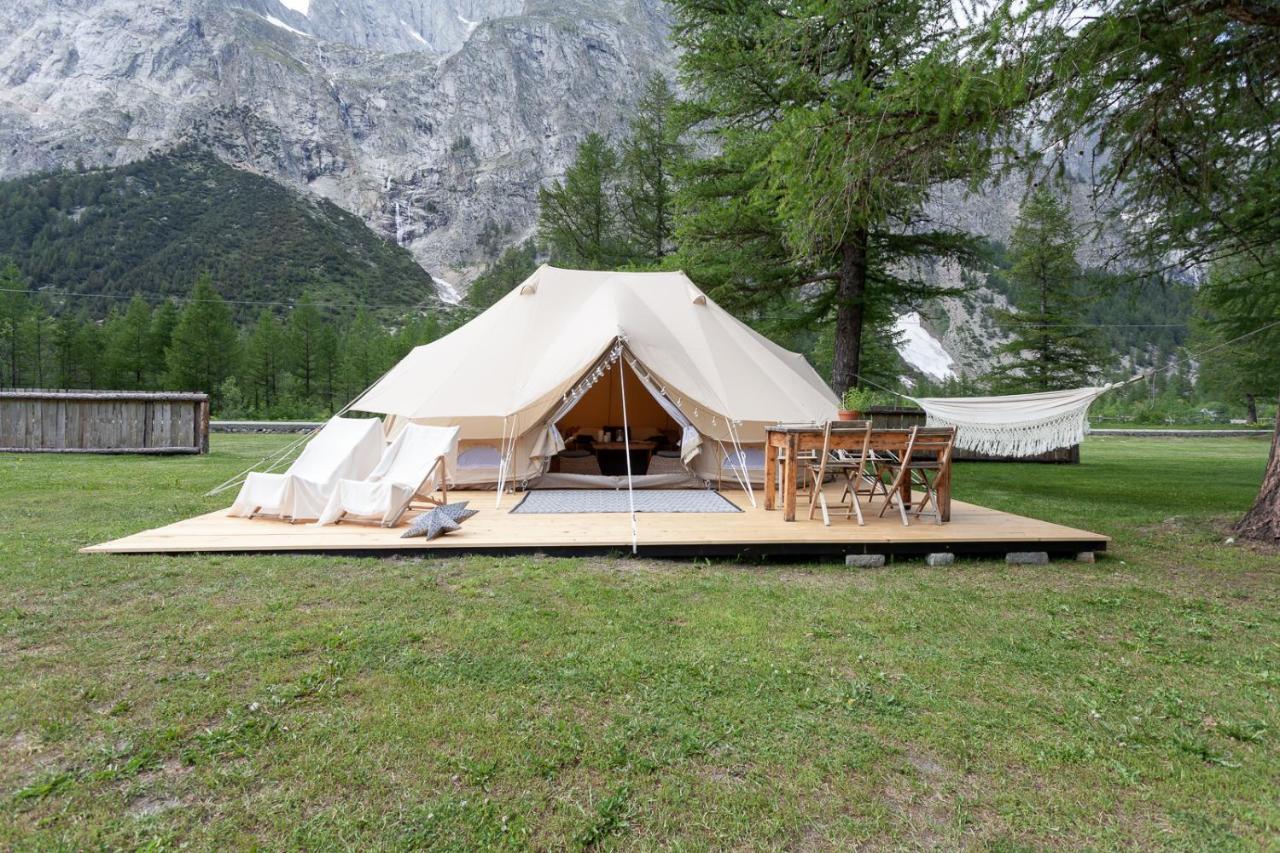 Hobo Camping Courmayeur Exterior foto